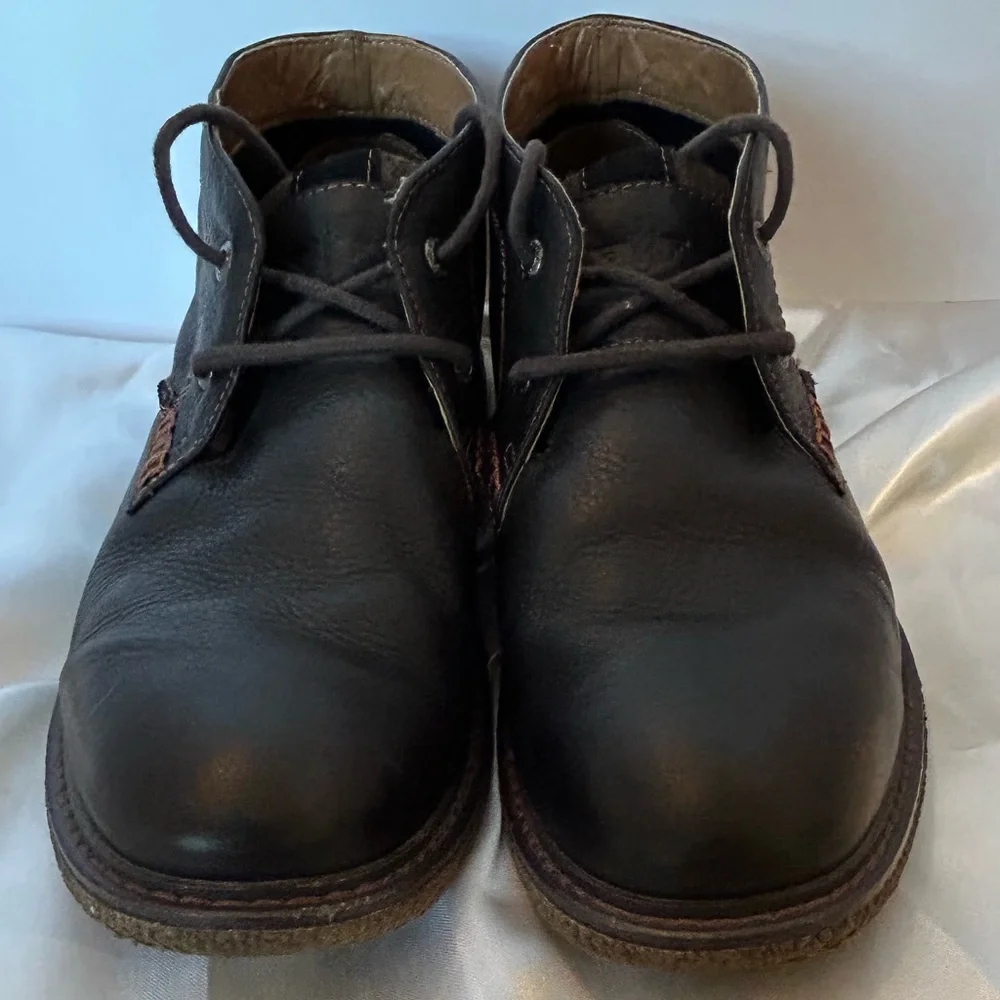 DOCKERS Size 9M Black Leather  4-Eye Chukka‎ Boots Tan Stitching